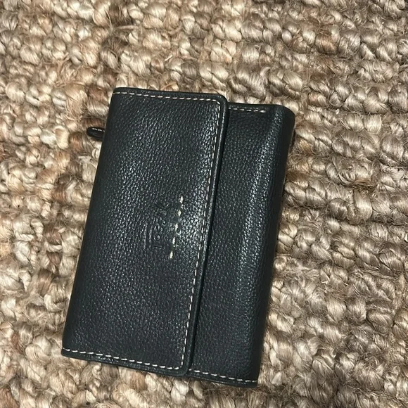 Fossil Genuine Black Leather Tri-Fold Wallet